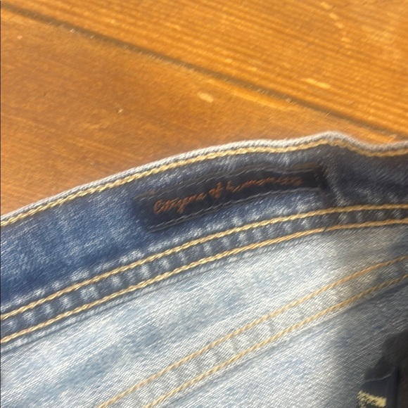 Citizens Distressed Denim Shorts size 29 - Picture 4 of 9